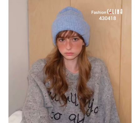 Gorra de Lana C430418