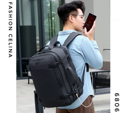 Mochila Maleta portanotebook con entrada USB expandible C6806