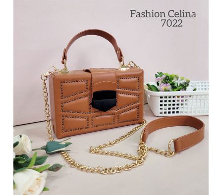 CARTERA DE MANO C7022