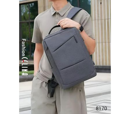 Mochila Antirrobo con entrada de USB c8170