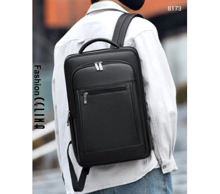 Mochila Antirrobo con entrada de USB C8173